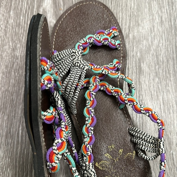 Colorful Sandals - Picture 4 of 4